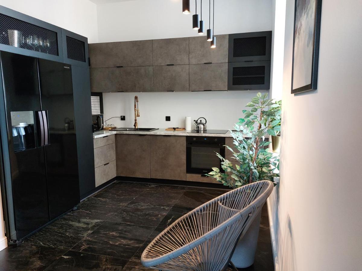 Lof Central Apartment Z Miejscem Parkingowym Stary Toruń Exterior foto
